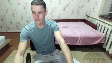 alexanderstrongs online show from February 27, 7:47 pm