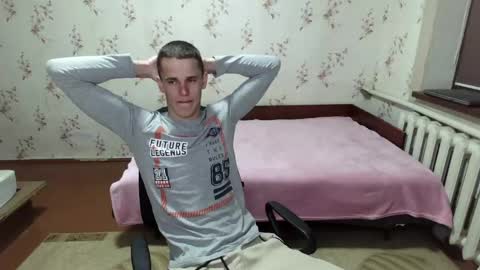 alexanderstrongs online show from April 24, 6:43 pm