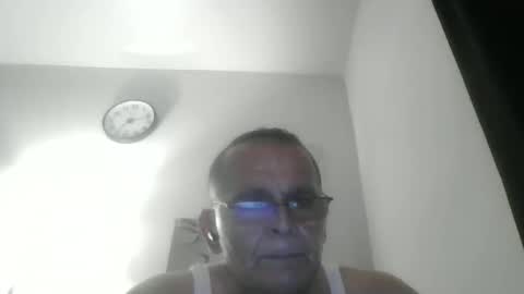 alexanderv28 online show from January 14, 3:12 am