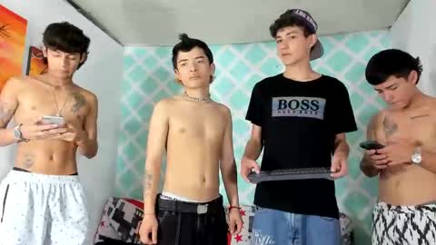 chicos hot online show from December 12, 10:31 pm