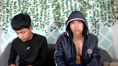 chicos hot online show from September 26, 1:59 pm