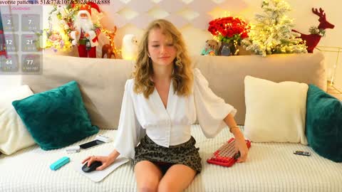 Alexandra Demore online show from January 28, 1:39 am