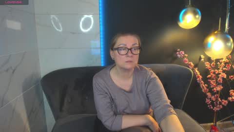 Alexandra online show from December 17, 5:58 pm