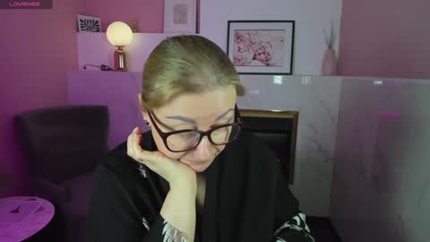 Alexandra online show from February 7, 3:45 am