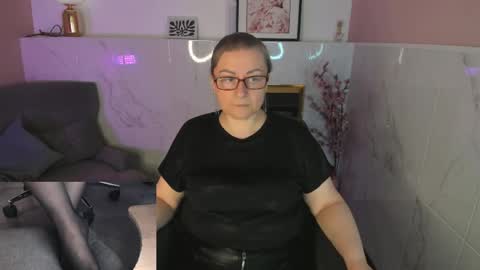 Alexandra online show from April 26, 8:50 pm