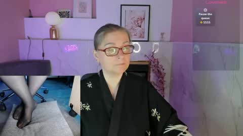 Alexandra online show from May 8, 2:11 pm