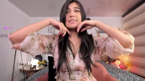 Snapshot of alexandra_ra1 chatting on January 14, 11:37 pm Alexandra Rodriguez online show from January 14, 11:37 pm