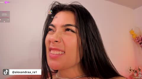 Snapshot of alexandra_ra1 chatting on February 4, 5:21 am Alexandra Rodriguez online show from February 4, 5:21 am