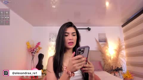Snapshot of alexandra_ra1 chatting on February 15, 6:12 pm Alexandra Rodriguez online show from February 15, 6:12 pm