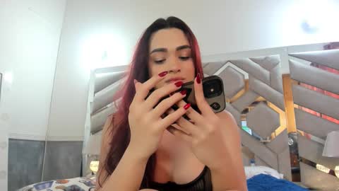 Snapshot of alexandra_wonder69x chatting on September 22, 8:44 pm Alexandra ig alexandraax09 online show from September 22, 8:44 pm