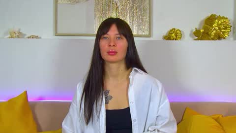 AlexandraBloom online show from February 6, 6:22 pm