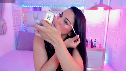 Snapshot of alexandramillerr chatting on December 26, 12:49 pm Alexandra Miller online show from December 26, 12:49 pm