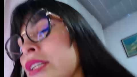 alexandrasaen online show from September 27, 12:48 am