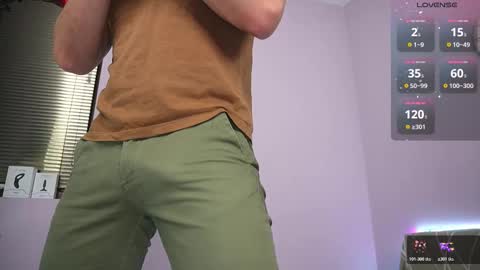 alexandrblatenn online show from December 14, 4:51 am