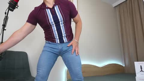 alexandrblatenn online show from May 11, 3:56 am
