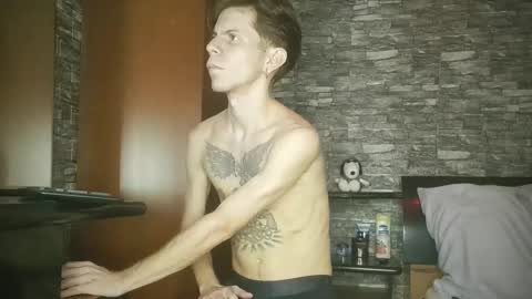 alexandrorossi online show from December 13, 2:10 am