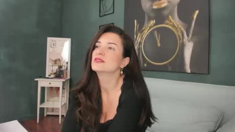 AlexaNikole online show from February 19, 9:05 am