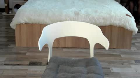 Alex online show from February 17, 5:48 am