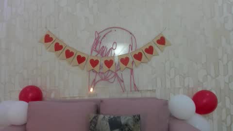 alexasophia online show from February 13, 4:25 pm