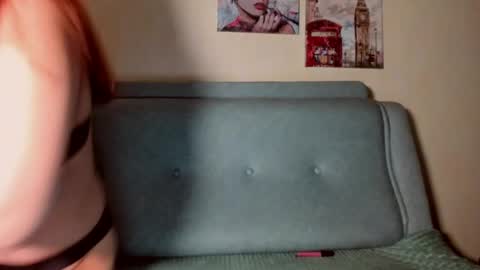 AlexaStevens online show from May 13, 6:49 pm
