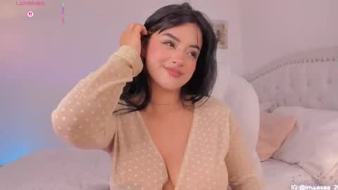 lexandra  online show from October 14, 10:10 pm