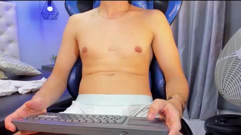 Alex online show from December 13, 7:15 am