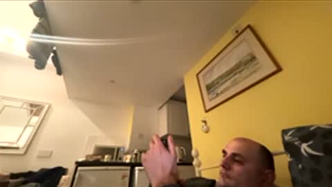 Snapshot of alexbgkl chatting on February 14, 10:28 pm alexbgkl online show from February 14, 10:28 pm