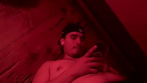 alexbravo13 online show from April 1, 7:55 pm