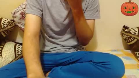 Snapshot of alexdelarge323 chatting on October 2, 10:55 am Alex online show from October 2, 10:55 am