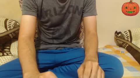 Snapshot of alexdelarge323 chatting on October 22, 11:21 am Alex online show from October 22, 11:21 am