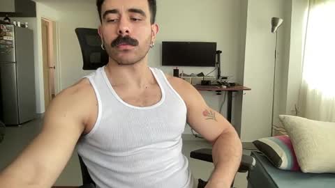 Alex Dimartino online show from May 15, 7:54 pm