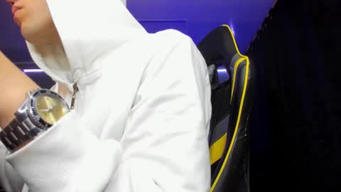 alexgiraldo__ online show from November 25, 6:57 am