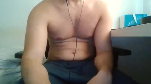 Snapshot of alexhuged chatting on January 7, 10:29 am Alex online show from January 7, 10:29 am