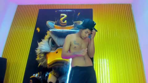 alexi_hot23 online show from June 4, 8:48 pm