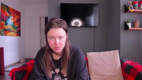 Alexia online show from March 1, 3:03 pm