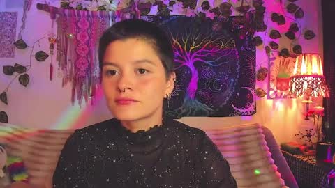 Snapshot of alexiafisher_ chatting on April 3, 12:19 am Alex online show from April 3, 12:19 am