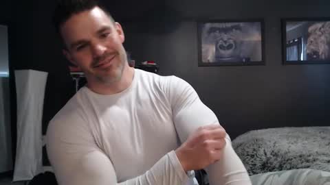 Snapshot of alexiarain chatting on February 19, 4:22 pm Alex online show from February 19, 4:22 pm