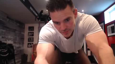 Alex online show from December 4, 7:55 pm