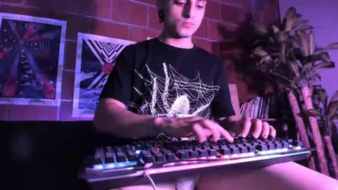 Alexi Jacobs online show from September 11, 2:33 am