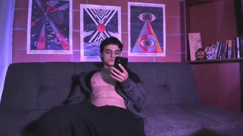 Alexi Jacobs online show from October 20, 3:40 am