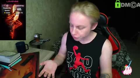 Alexis online show from September 25, 6:22 pm