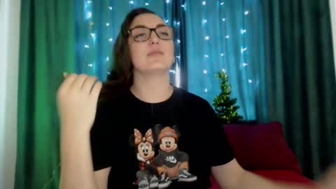 Snapshot of alexismacc chatting on December 20, 6:50 am alexismacc online show from December 20, 6:50 am