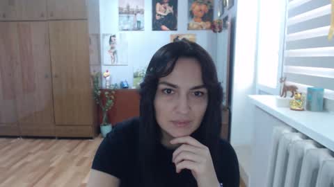 AlexisMillers online show from September 10, 8:36 am