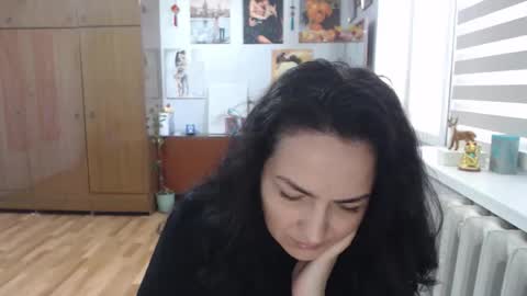 AlexisMillers online show from May 3, 8:31 am