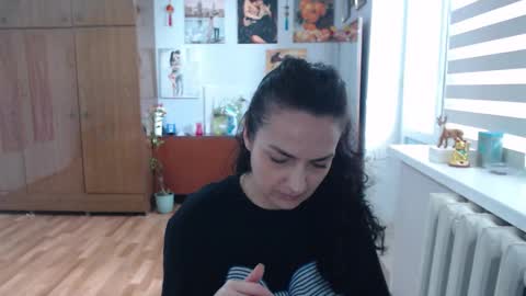AlexisMillers online show from May 14, 10:44 am