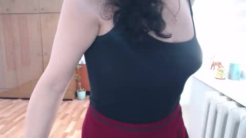 AlexisMillers online show from May 18, 2:12 pm