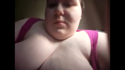 Snapshot of alexisr16 chatting on February 24, 9:09 pm Alexis online show from February 24, 9:09 pm