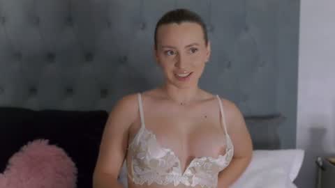 Alexis online show from July 8, 6:51 am
