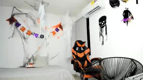 ALEXJ BLACK online show from November 11, 11:21 am