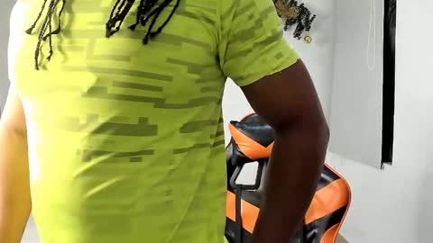 ALEXJ BLACK online show from December 5, 10:35 am